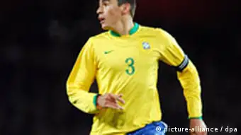 Lucio als Kapitän der brasilianischen Nationalmannschaft