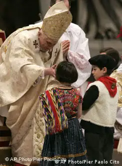 教皇发表圣诞弥撒