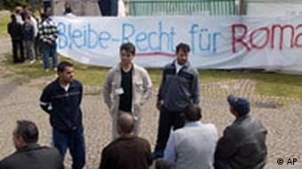 Deutschland Demonstration gegen Abschiebung von Sinti und Roma in Essen
