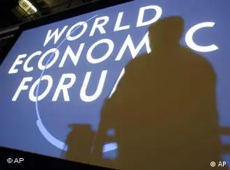 参加世界经济论坛会议的主要目的是建立联系