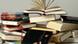 Bücherstapel (Foto: Mike Wolff) Bücherstapel (Foto: Mike Wolff)