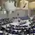 Plenarsaal des Bundestages während einer Debatte (Foto: AP)