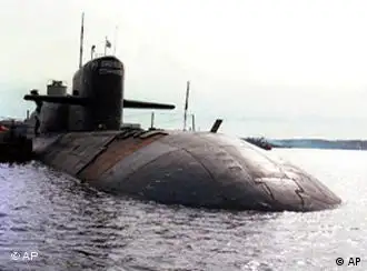 俄罗斯库尔斯克号核潜艇沉没10周年