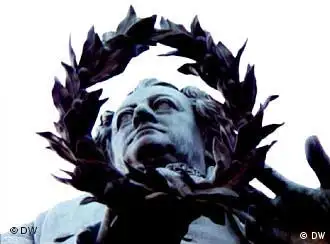 魏玛的骄傲－德国最伟大的诗人歌德的塑像