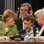 Njemačka kancelarka Angela Merkel i njezin zamjenik, šef diplomacije Frank-Walter Steinmeier na summitu NATO-a u Bukureštu