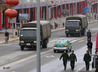 中国甘肃藏区仍如临大敌