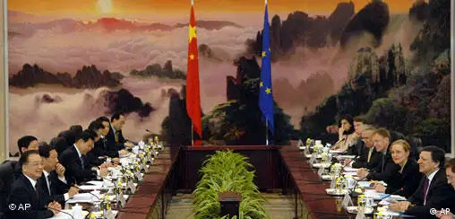 China EU Gipfel in Peking Delegation Jose Manuel Barroso und Wen Jiabao