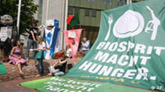 Proteste gegen Biosprit vor dem Bundesumweltministerium