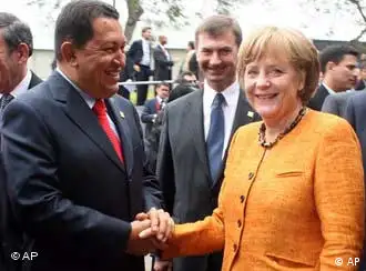 默克尔和委内瑞拉总统查韦斯
