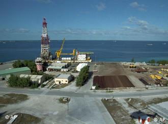 Komandoposten der Atomtests auf dem Mururoa Atoll in Französisch Polynesien