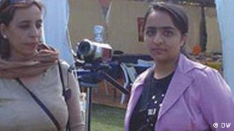 Die afghanische Filmemacherinnen Roya, links und Alka Sadat