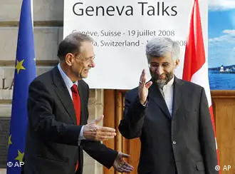 欧盟外交代表索拉纳与伊朗首席核谈判代表贾利利