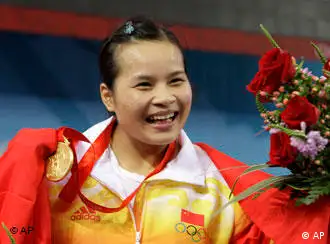 Chen Xiexia Goldmedaillengewinnerin Gewichtheben Olympia