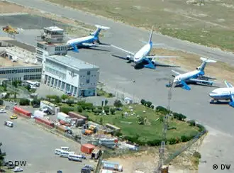 喀布尔机场—大笔现金从这里被转移