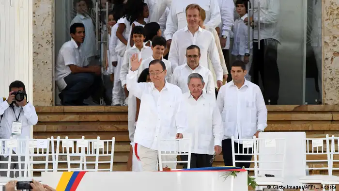 Assinatura de acordo de paz na Colômbia 