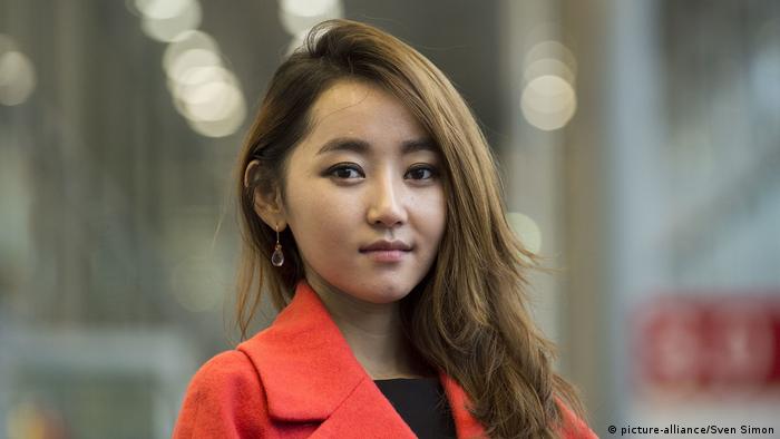 Йонми Парк е на 13, когато успява да избяга от