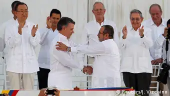 Kolumbien Historisches Friedensabkommen in Cartagena unterzeichnet