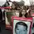 Mexiko Guadalajara Demonstranten anlässlich Jahrestag der verschwundenen Studenten