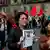 Mexiko City Demonstranten anlässlich Jahrestag der verschwundenen Studenten