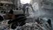 Syrien Aleppo - Zerstörung nach Luftangriff (picture-alliance/abaca/J. al Rifai)