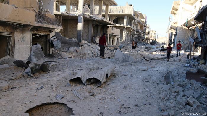 Syrien Aleppo Lufangriffe (Reuters/A. Ismail)