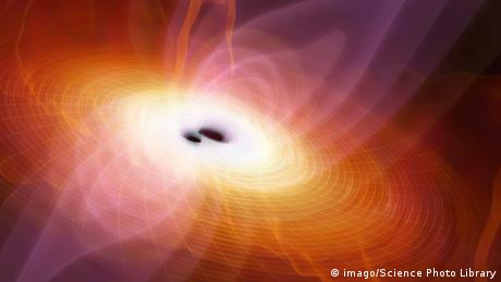 Symbolbild | gravitational waves are ripples in the curvature (imago/Science Photo Library)