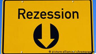 Слово рецессия как автомобильный знак