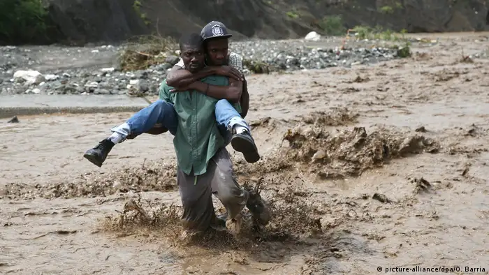 Haiti Hurrikan Matthew Zerstörung (picture-alliance/dpa/O. Barria)