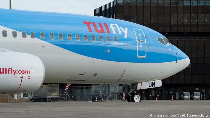 Самолет компании Tuifly 