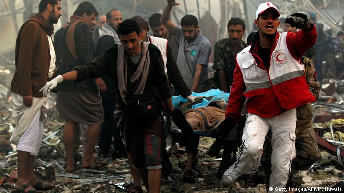 Jemen Luftangriffe in Sanaa mit Dutzenden Toten und Verletzten