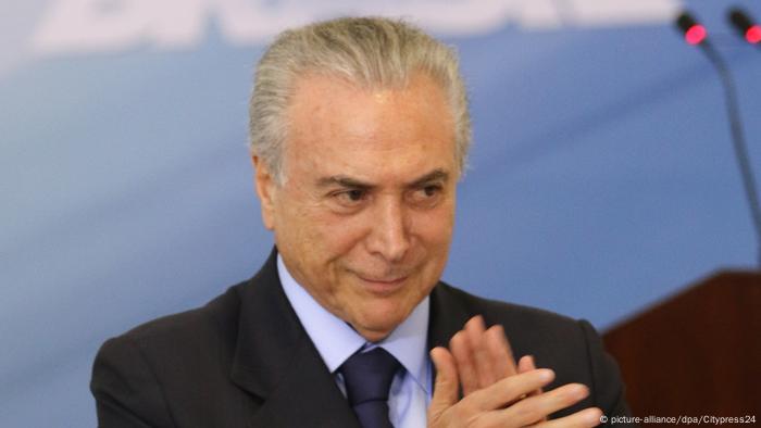El nuevo Gobierno del conservador Michel Temer consiguió su primera victoria política importante, al lograr que el Parlamento apruebe una reforma constitucional para limitar el gasto público en los próximos 20 años.(11.10.2016)