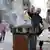 Syrien Aleppo Straßenbäcker im Rebellengebiet