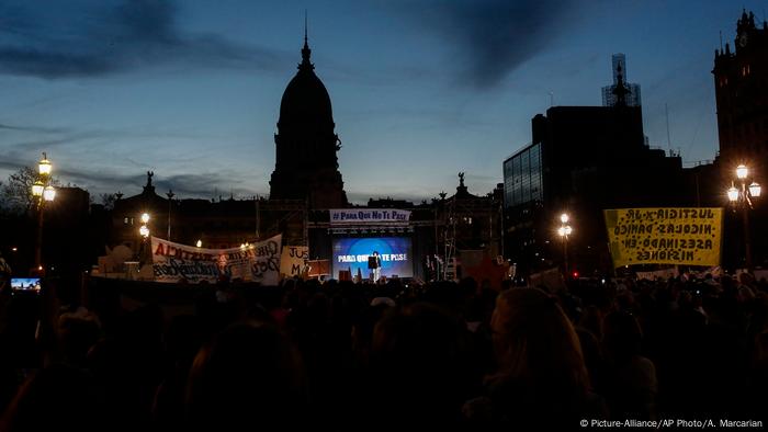 Argentinien Protest in Buenos Aires (Picture-Alliance/AP Photo/A. Marcarian)