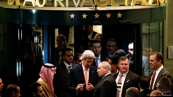 Schweiz Lausanne - Schweiz Sergej Lawrow und John Kerry beraten in Lausanne über den Syrien-Krieg (Reuters/D. Balibouse)