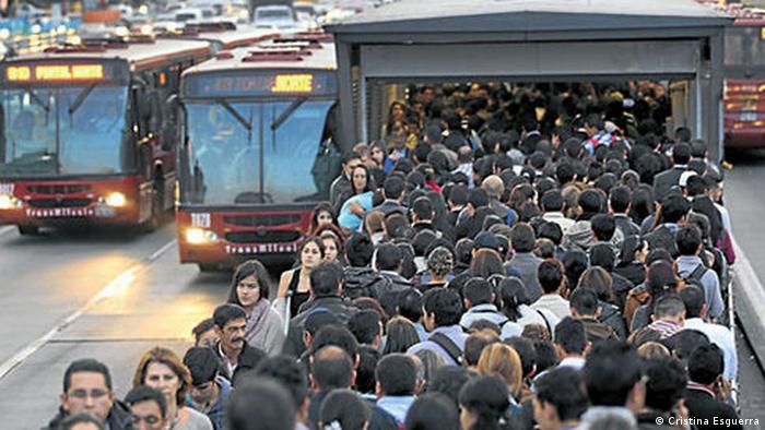 Kolumbien Bogota Transmilenio