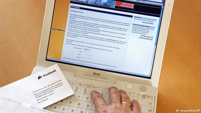 Німецькі банки закривають відділення через розвиток цифрових технологій