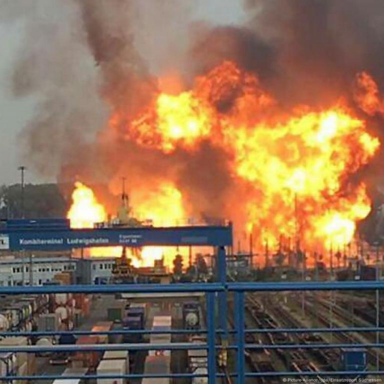 Cause of deadly BASF explosion remains unclear DW 10 18 2016