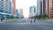 Arranha-céus ladeiam avenida de Pyongyang Arranha-céus ladeiam avenida de Pyongyang