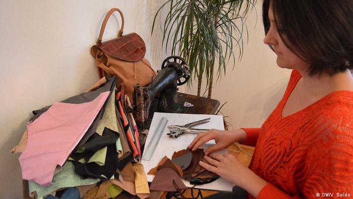 Hercegovačka poduzetnica Zdenka Udovičić izrađuje uporabne predmete od kože