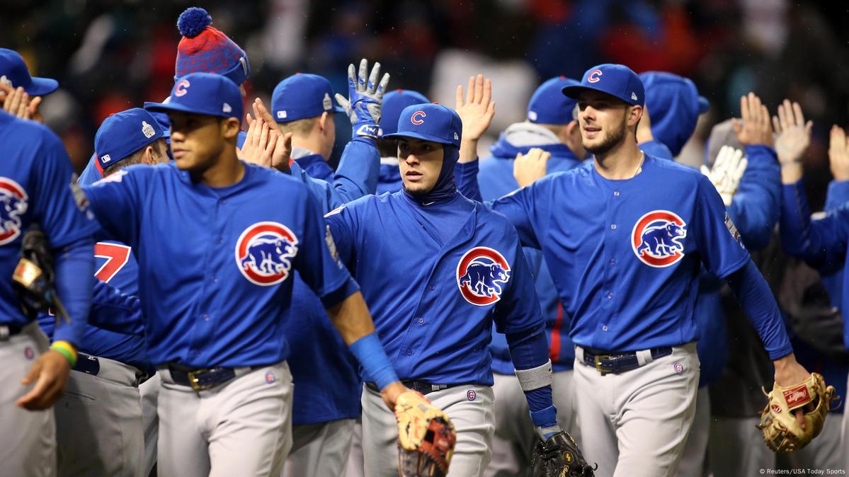 World Series 2016 Game 2: Cubs top Indians to even Fall Classic