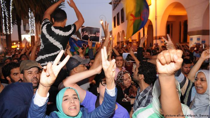Marokko Proteste in Al-Hoceima (picture-alliance/dpa/A. Senna)