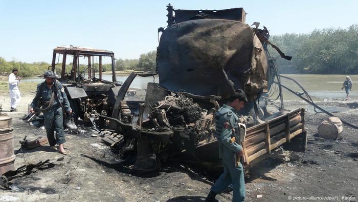 Afghanistan bombardierte Tanklastzüge in Kundus