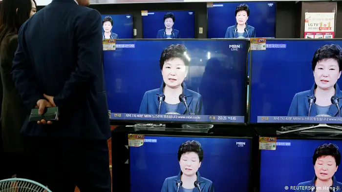 Süd Korea | TV-Ansprache von Präsidentin Park Geun-hye