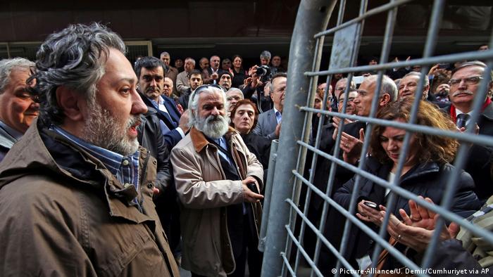 Главный редактор Cumhuriyet Мурат Сабунджу