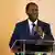 Elfenbeinküste | Präsident Alassane Ouattara spricht während der offiziellen Zeremonie der Verkündung der dritten Republik der Elfenbeinküste nach dem Referendum über eine neue Verfassung