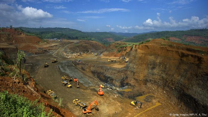 Myanmar jade mine struck by 'space debris' | DW Learn German