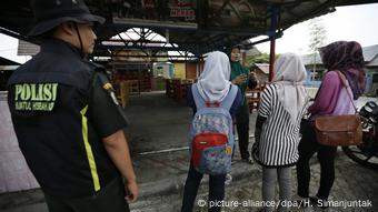 Indonesien - Scharia Polizei