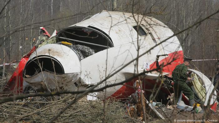 EU chief Donald Tusk appears at Smolensk jet crash hearing | News | DW | 03.08.2017