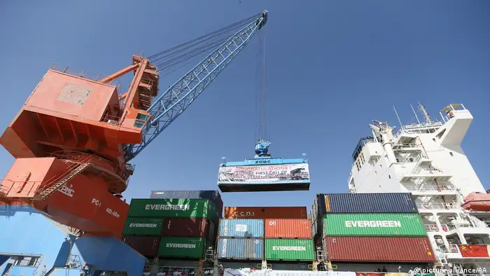 Pakistan | China und Pakistan starten ihre Handelsroute
