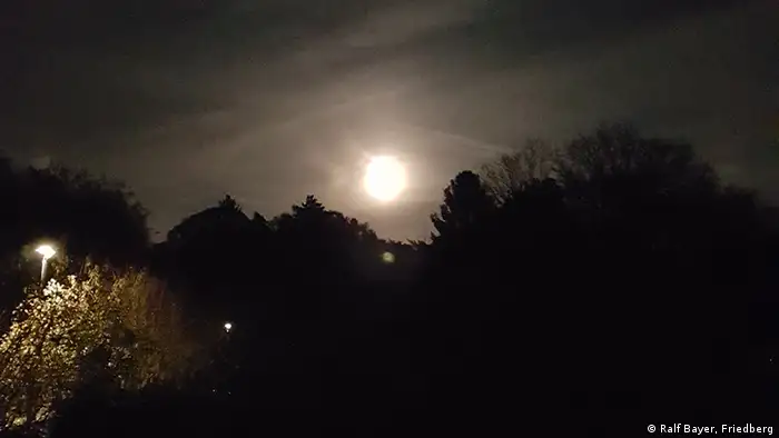 Súper Luna tomada por Ralf Bayer, Friedberg (Ralf Bayer, Friedberg)